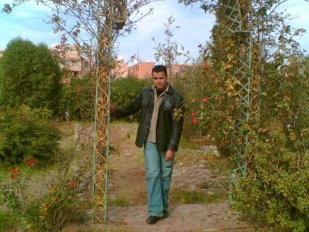 younes