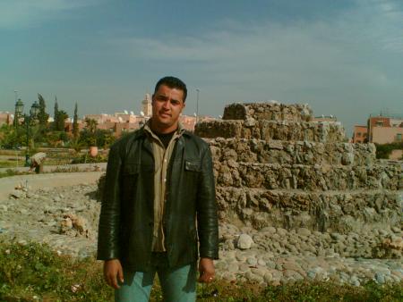 younase